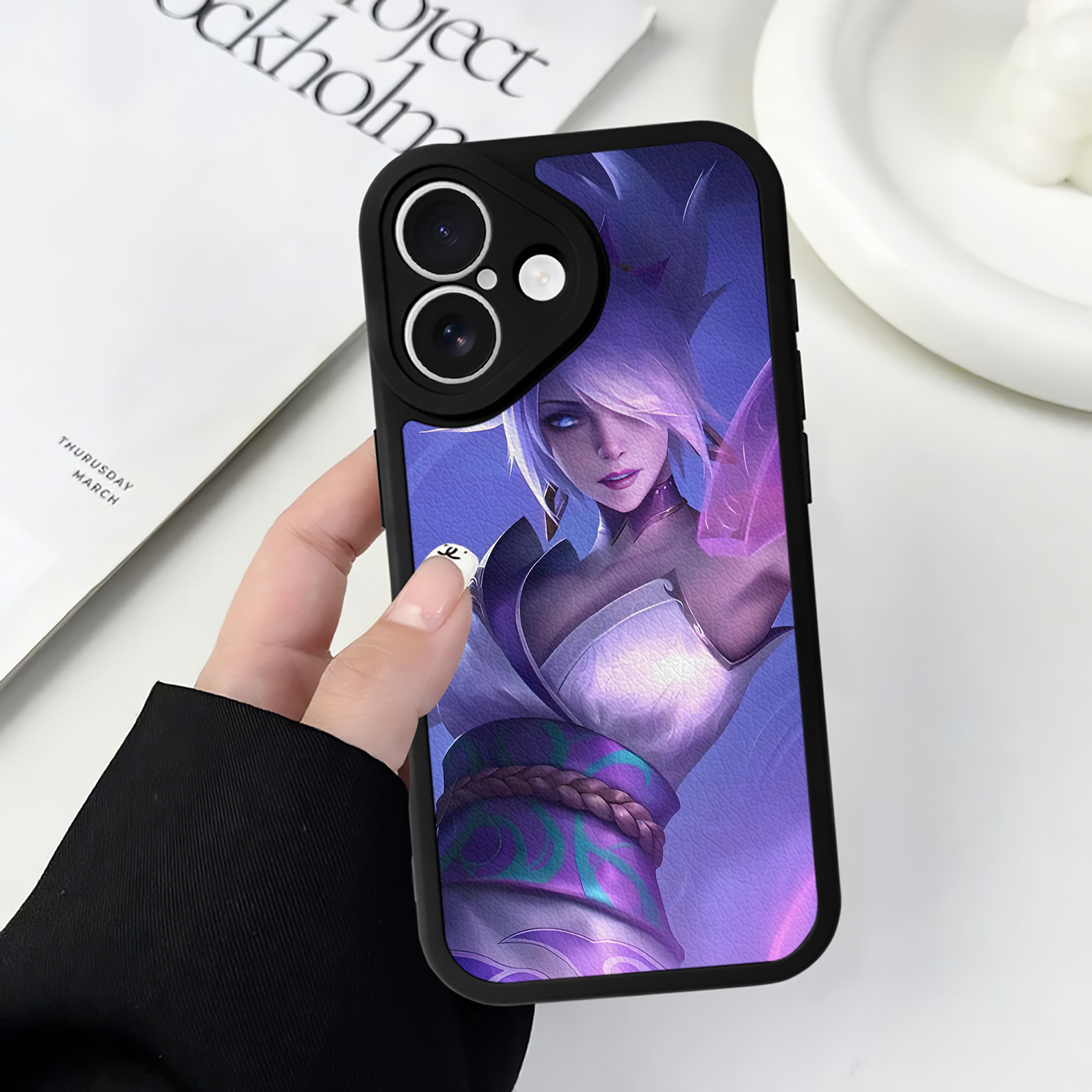 リーグ・オブ・レジェンド League of Legends LOL 【iPhone 16シリーズ対応】シリコンスマホケース（レザー調） 材質：シリコン
